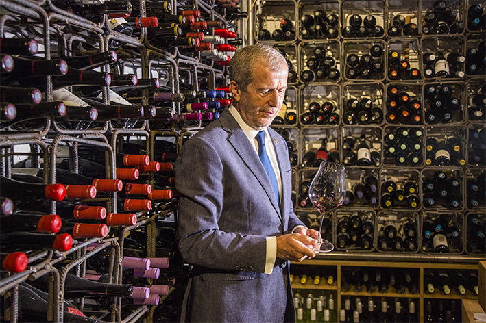 Ανδρέας Ματθίδης Sommelier