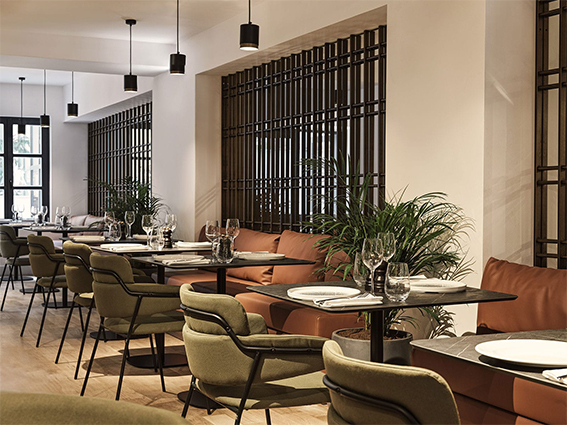 Αnza Kitchen & Bar