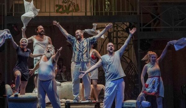 Σπιρτόκουτο, The Musical